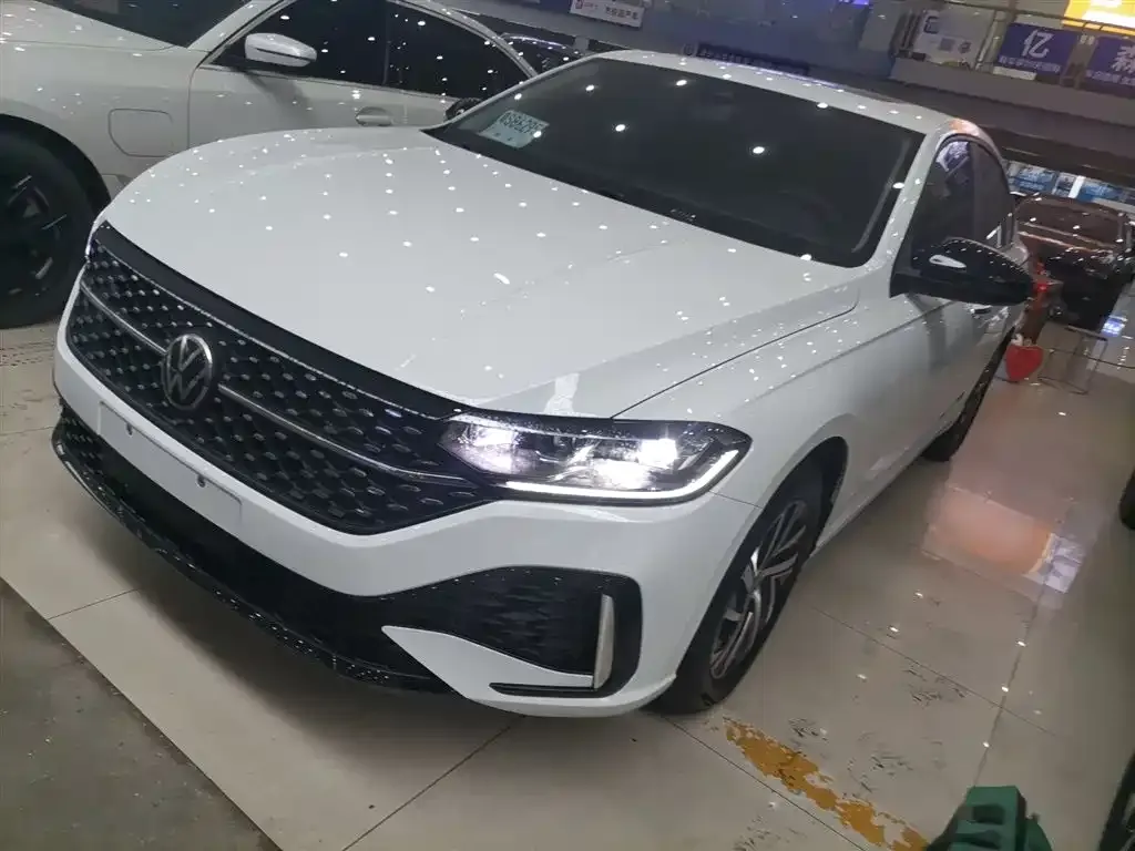 Volkswagen Lavida 2023 из CN, фото 1