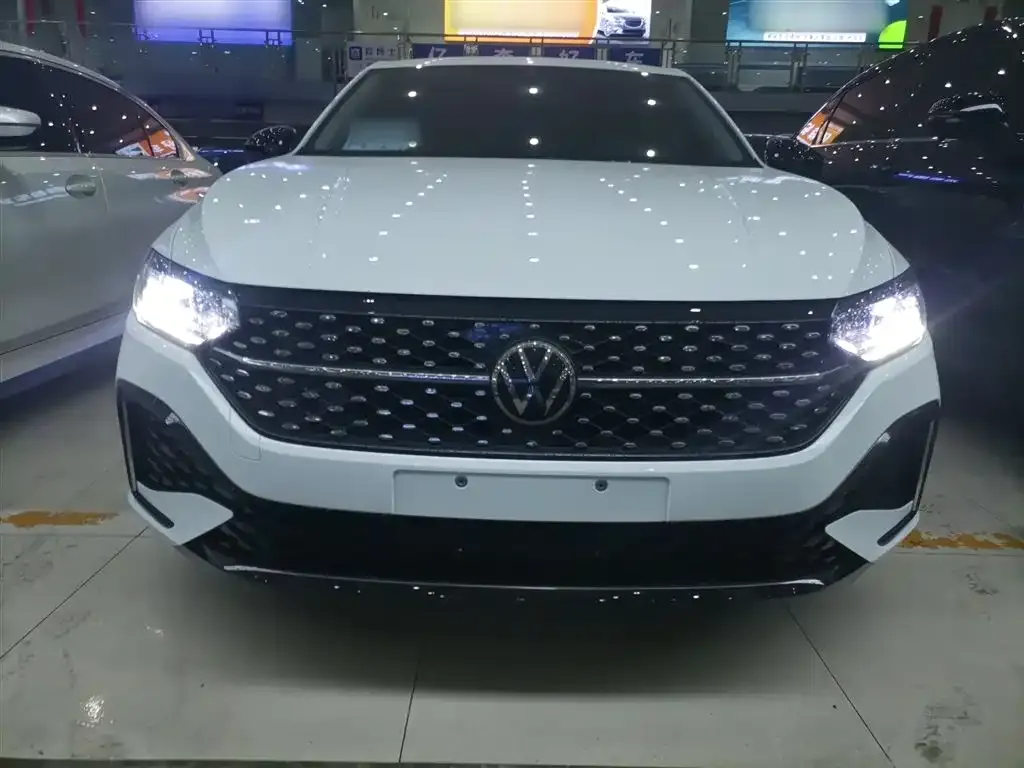 Volkswagen Lavida 2023 из CN, фото 3