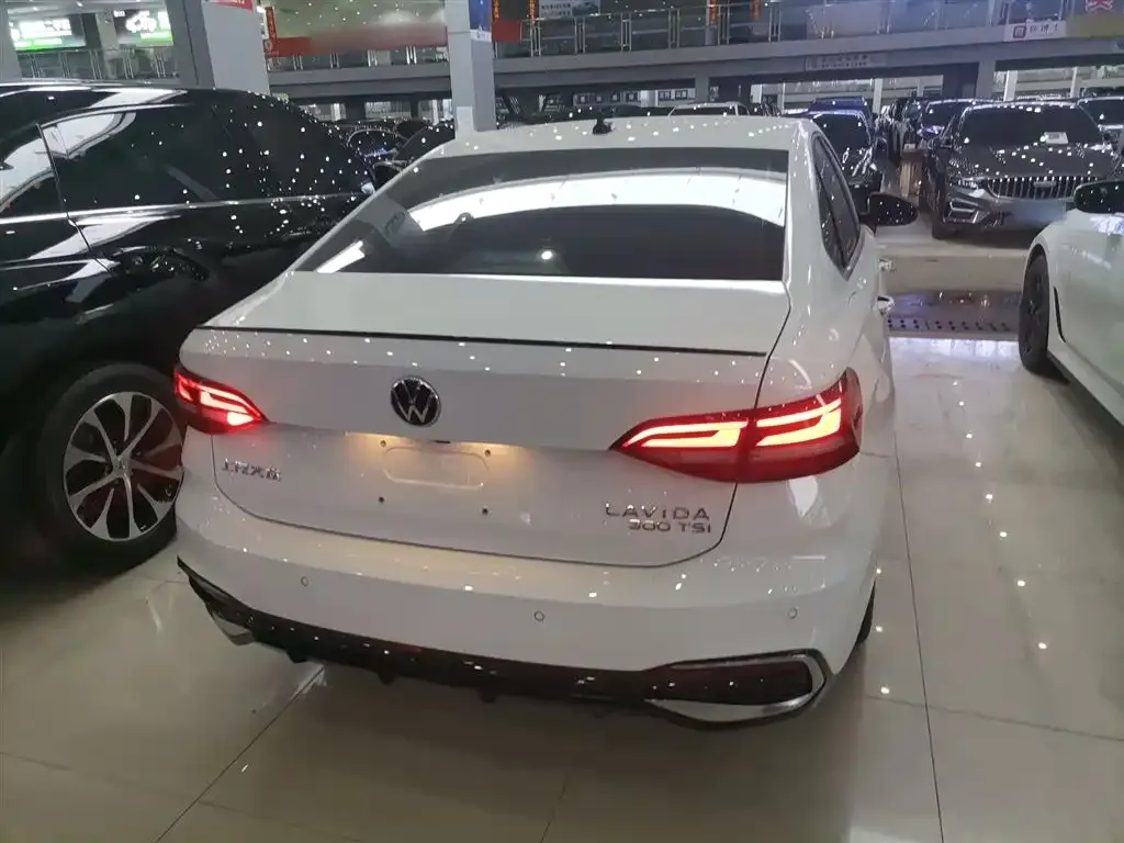 Volkswagen Lavida 2023 из CN, фото 6