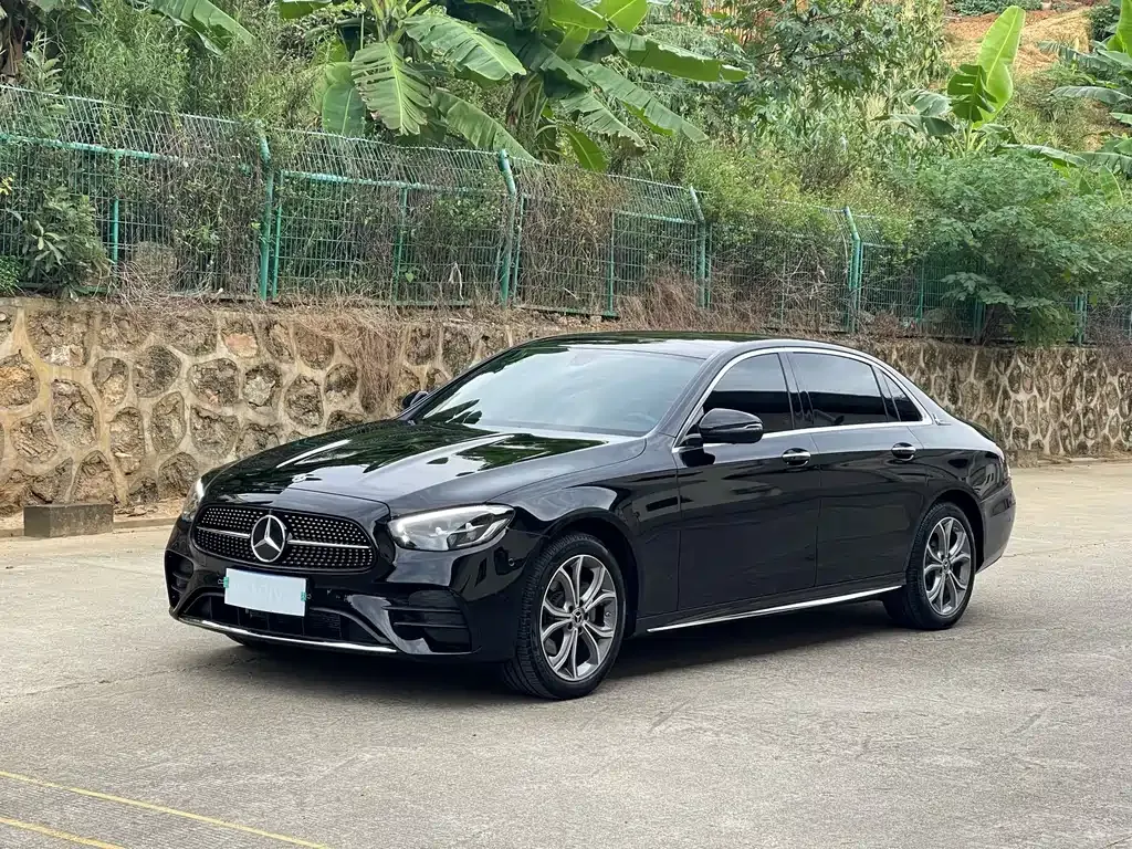 Mercedes-Benz E-Class 2022 из CN, фото 1