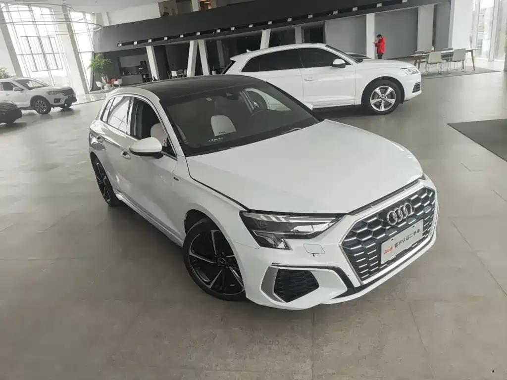 Audi A3 2022 из CN, фото 6