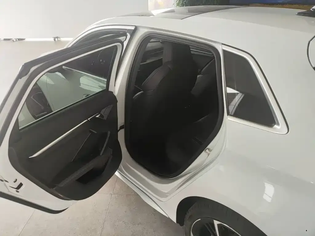 Audi A3 2022 из CN, фото 10