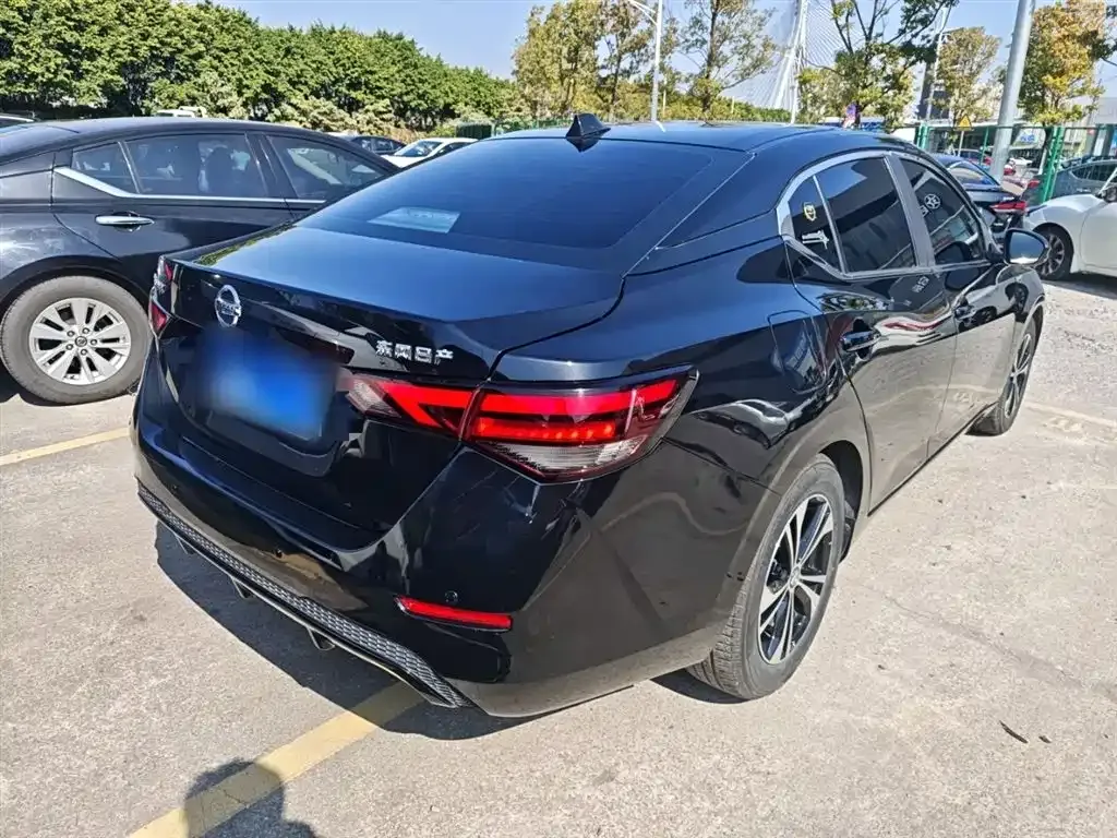 Nissan Sylphy 2023 из CN, фото 9