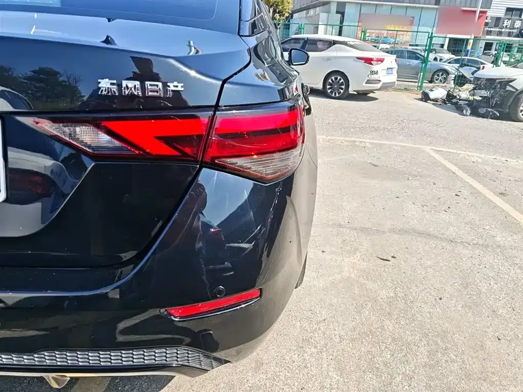 Nissan Sylphy 2023 из CN, фото 7
