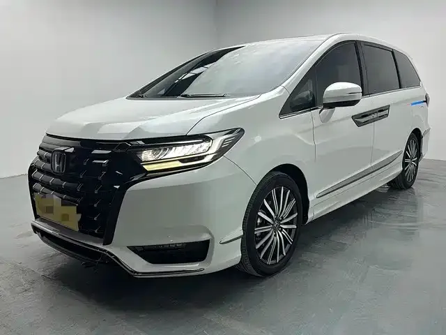 Honda Elysion 2023 из CN, фото 1