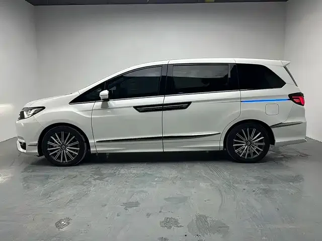 Honda Elysion 2023 из CN, фото 9