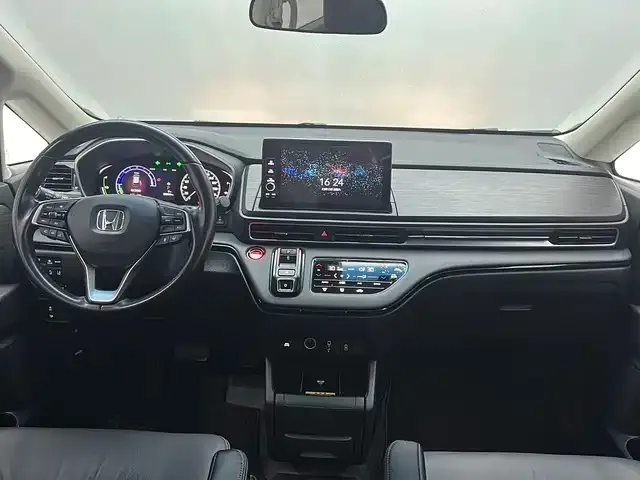 Honda Elysion 2023 из CN, фото 6
