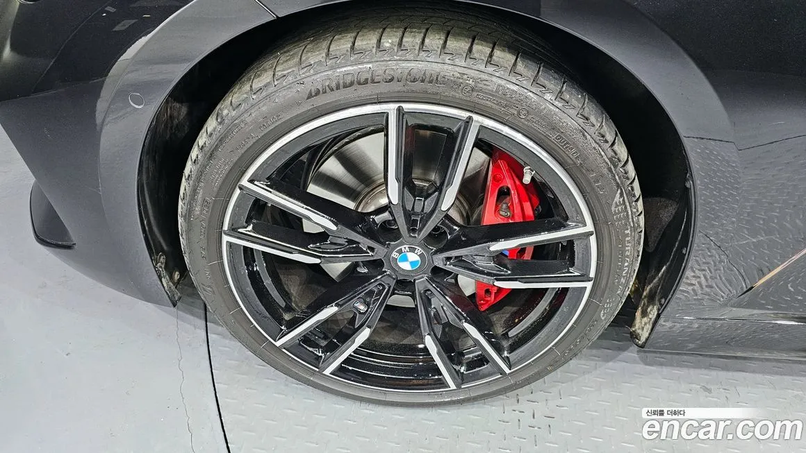 BMW 3-Series 2025 из KR, фото 5