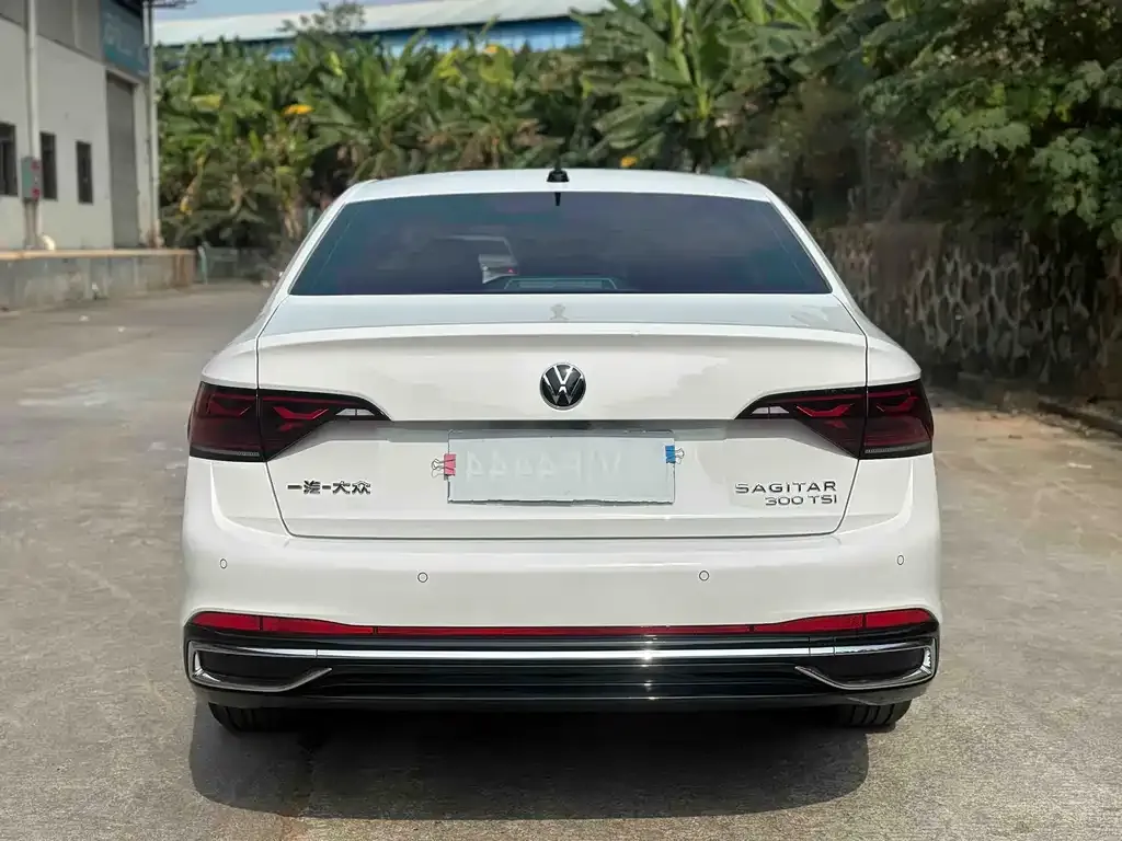 Volkswagen Sagitar 2023 из CN, фото 5