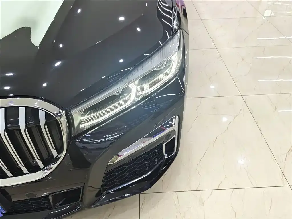 BMW 7 Series 2021 из CN, фото 6