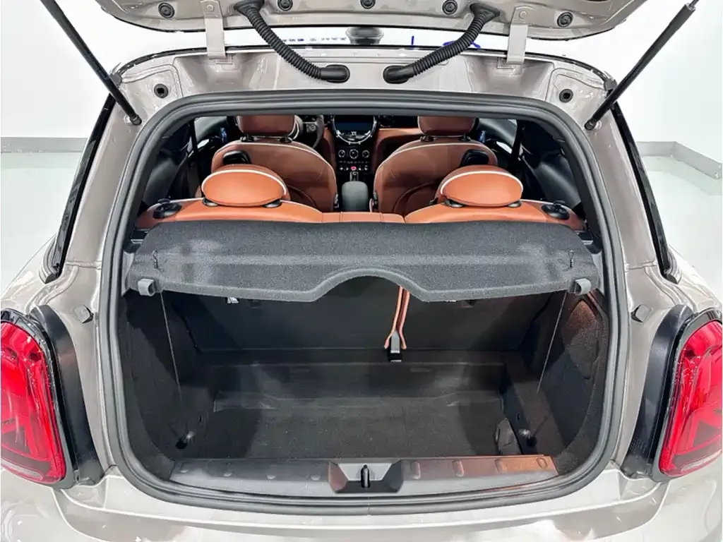 MINI Cooper (3-door) 2024 из CN, фото 10