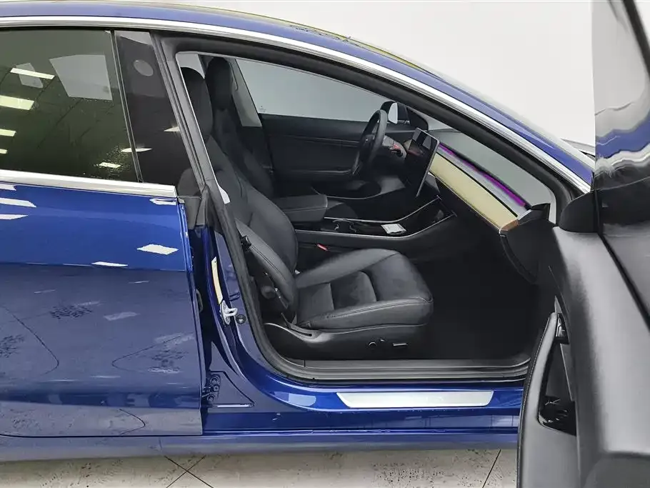 Tesla Model 3 2021 из CN, фото 10