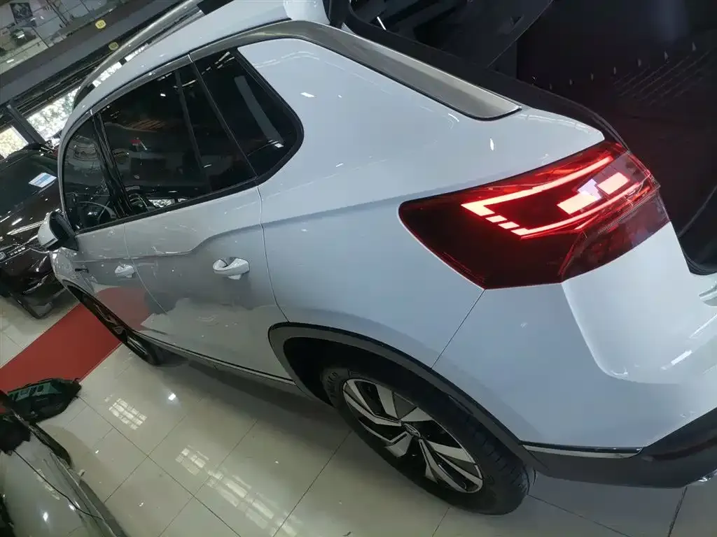 Volkswagen Tayron 2022 из CN, фото 4