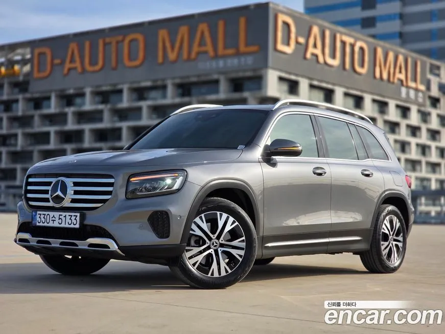 Mercedes-Benz GLB-Class — фото 9
