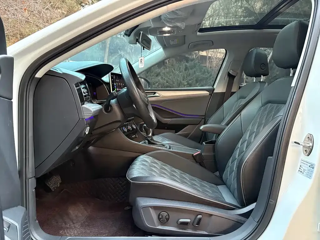 Volkswagen Sagitar 2023 из CN, фото 8
