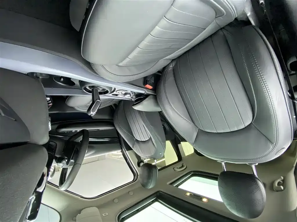 MINI Clubman 2021 из CN, фото 6