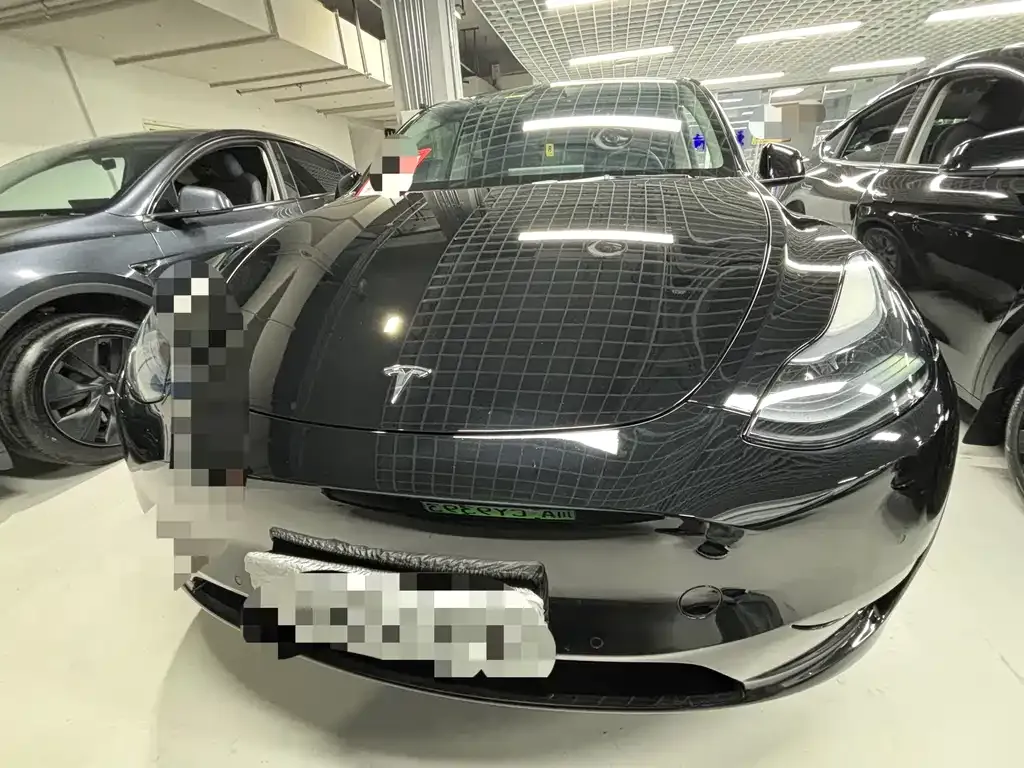 Tesla Model Y 2023 из CN, фото 3