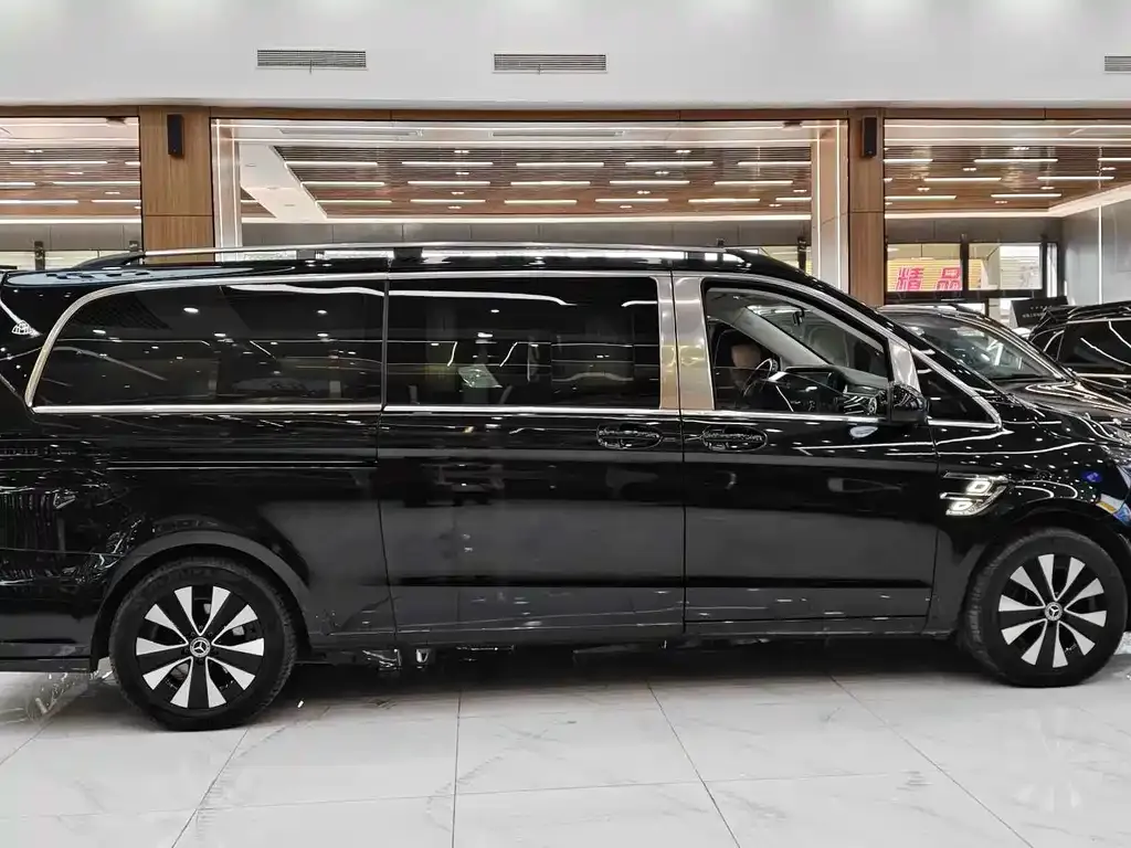 Mercedes-Benz Vito 2024 из CN, фото 8
