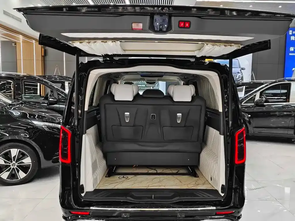 Mercedes-Benz Vito 2024 из CN, фото 3
