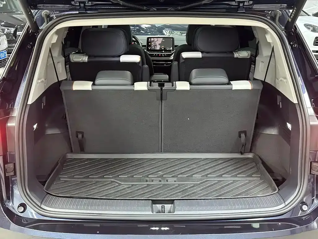 Volkswagen ID.6 Crozz 2024 из CN, фото 7