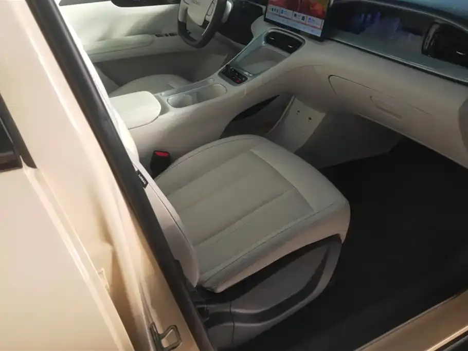 Geely Starburst 2025 из CN, фото 9