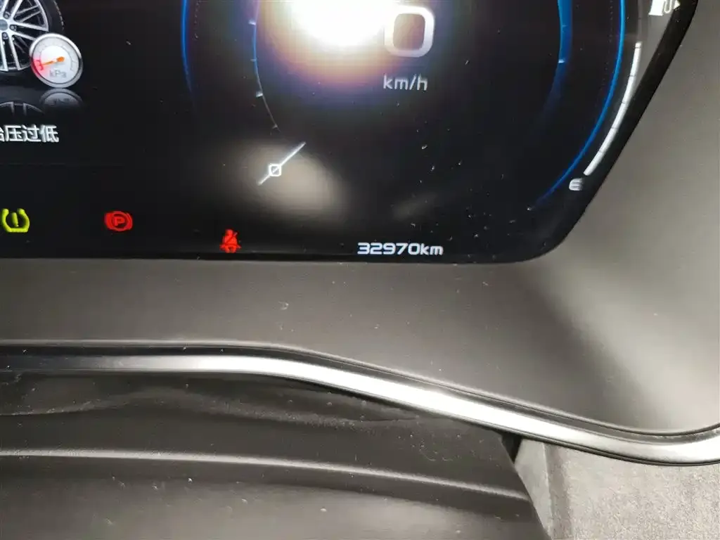 Geely Xingrui 2023 из CN, фото 5