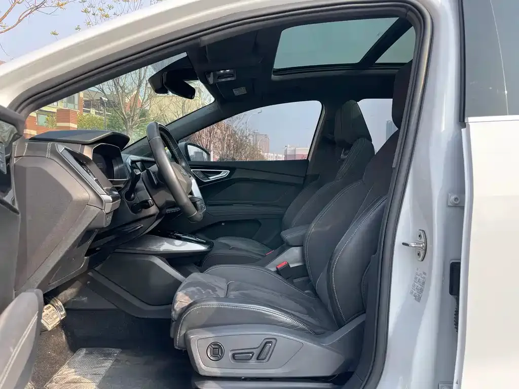 Audi Q4 e-tron 2023 из CN, фото 10