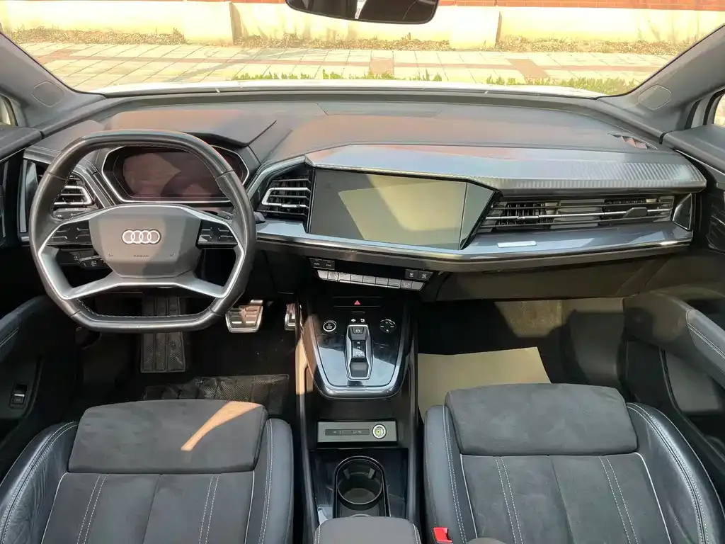 Audi Q4 e-tron 2023 из CN, фото 9
