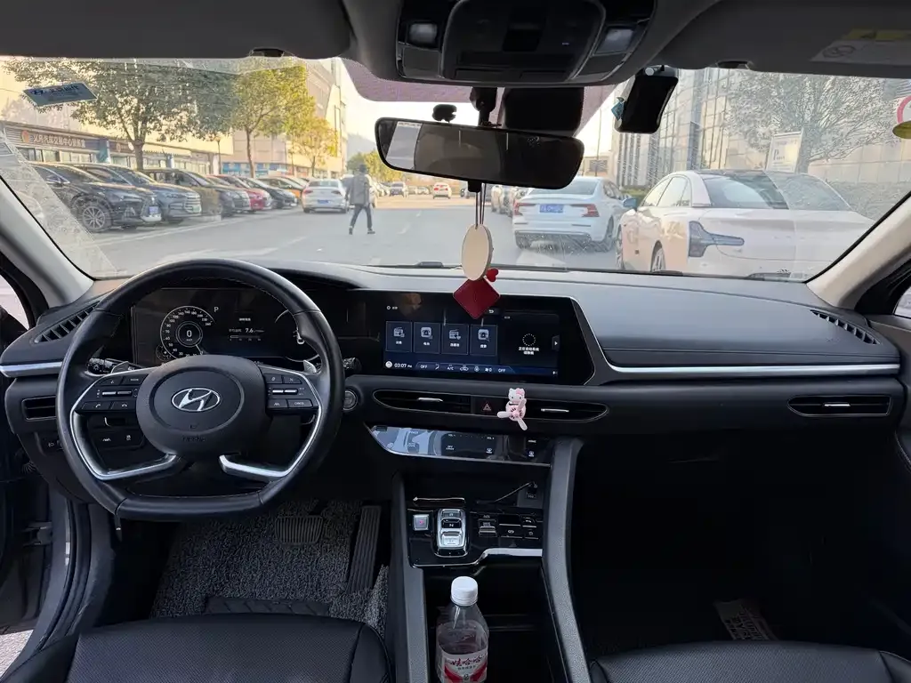 Hyundai Sonata 2022 из CN, фото 7