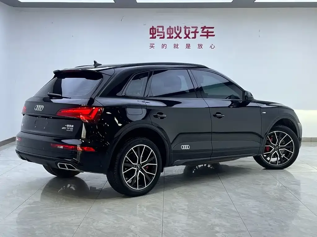 Audi Q5L 2025 из CN, фото 9