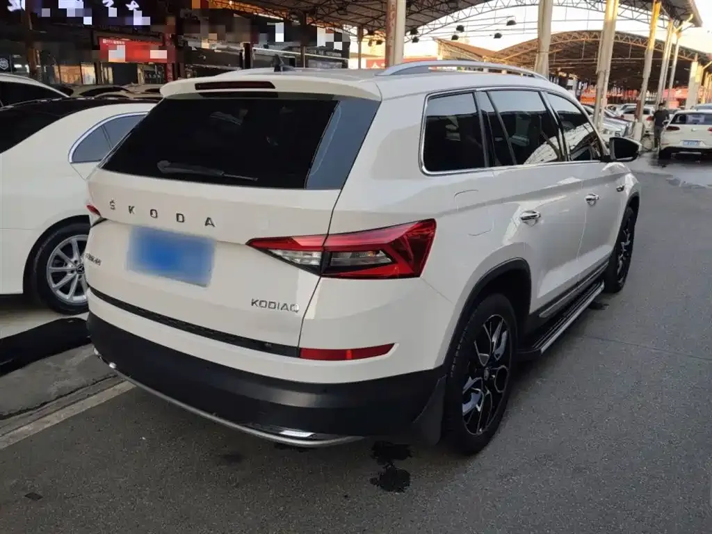 Skoda Kodiaq 2021 из CN, фото 8