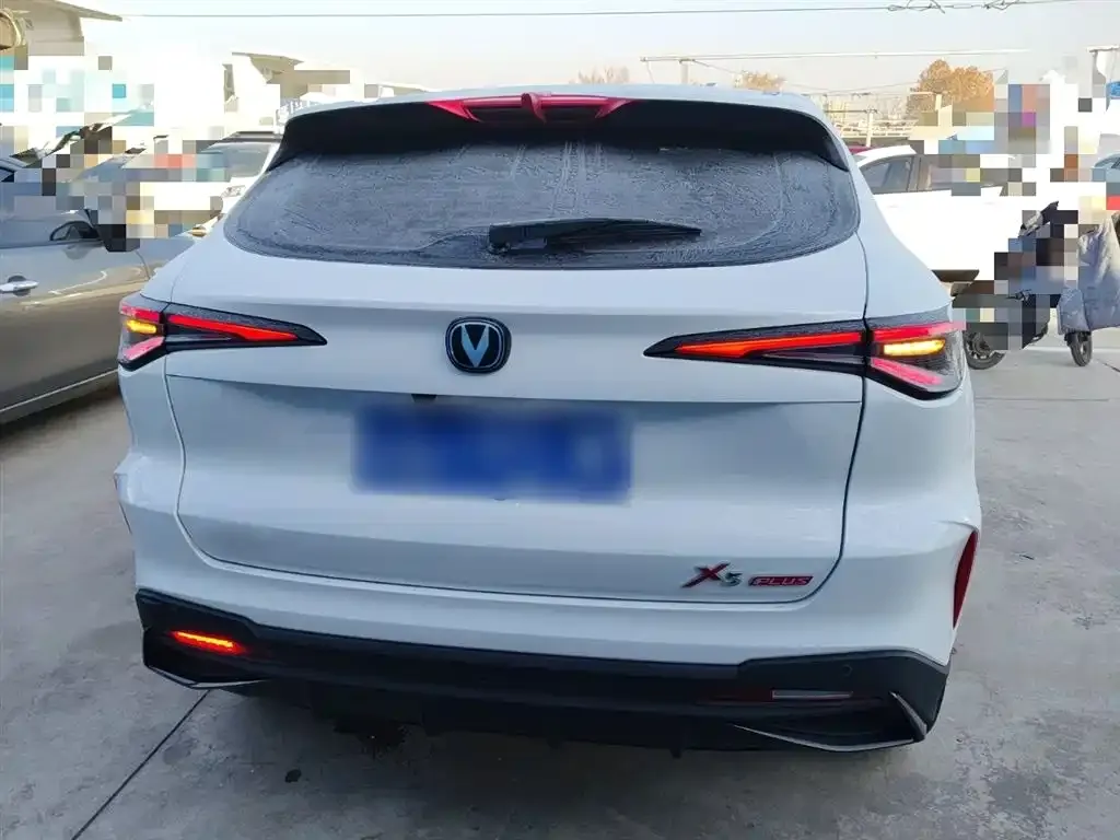 Changan X5 PLUS — фото 4