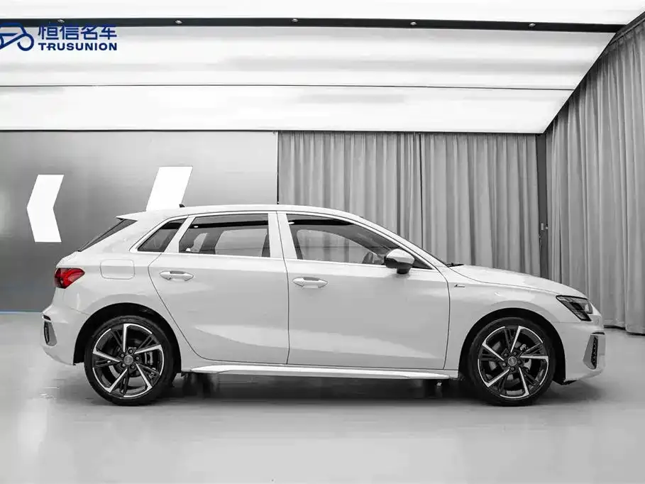 Audi A3 2021 из CN, фото 4