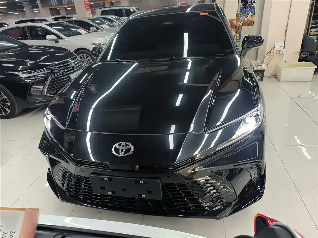 Toyota Camry 2025 из CN, фото 3