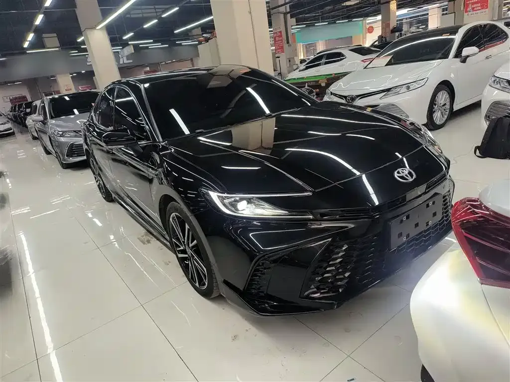 Toyota Camry 2025 из CN, фото 5