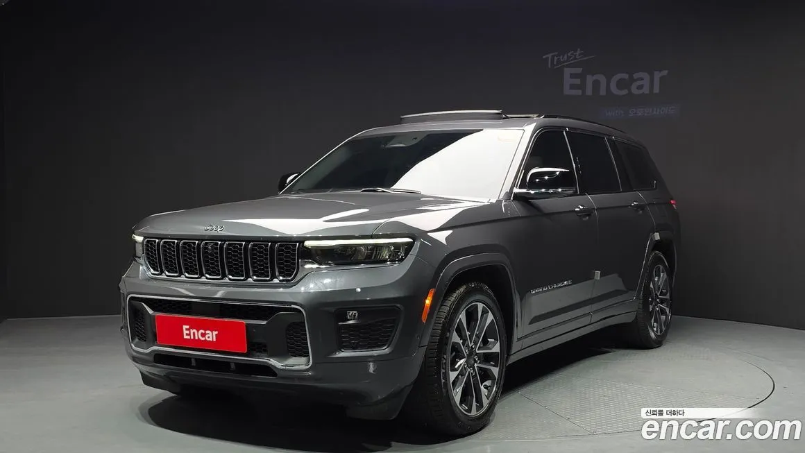 Jeep Cherokee — фото 1