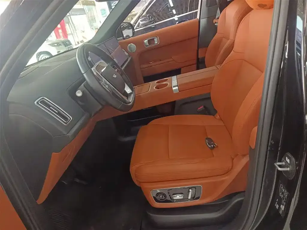 Li Auto L8 2024 из CN, фото 6