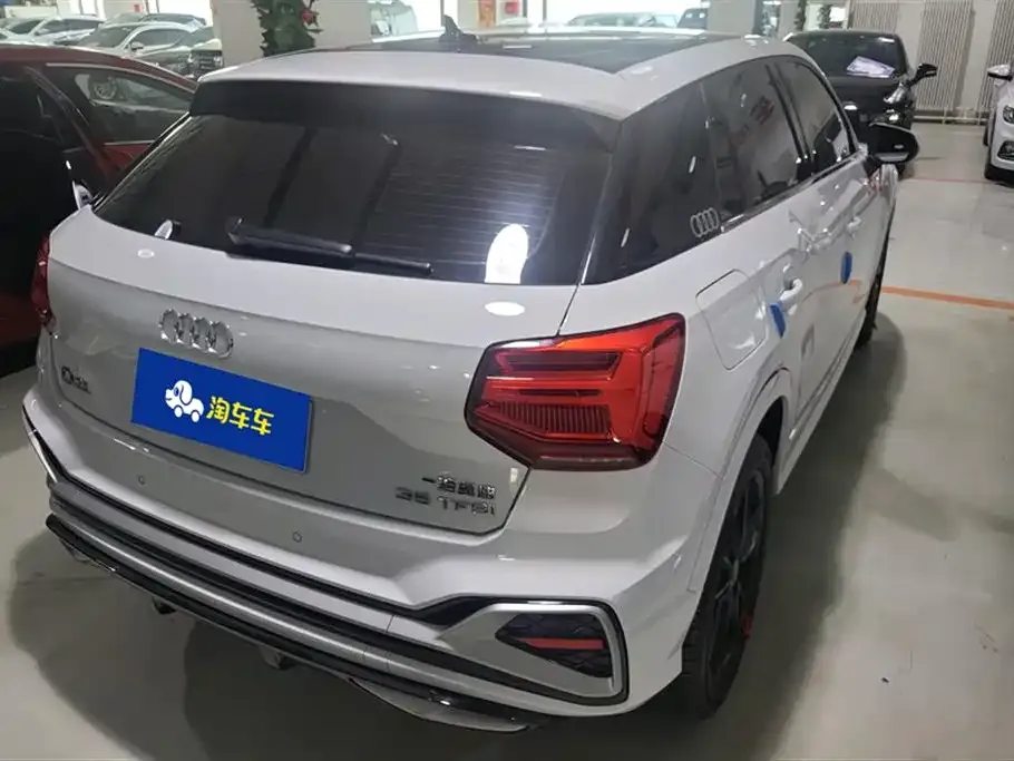 Audi Q2L 2023 из CN, фото 8