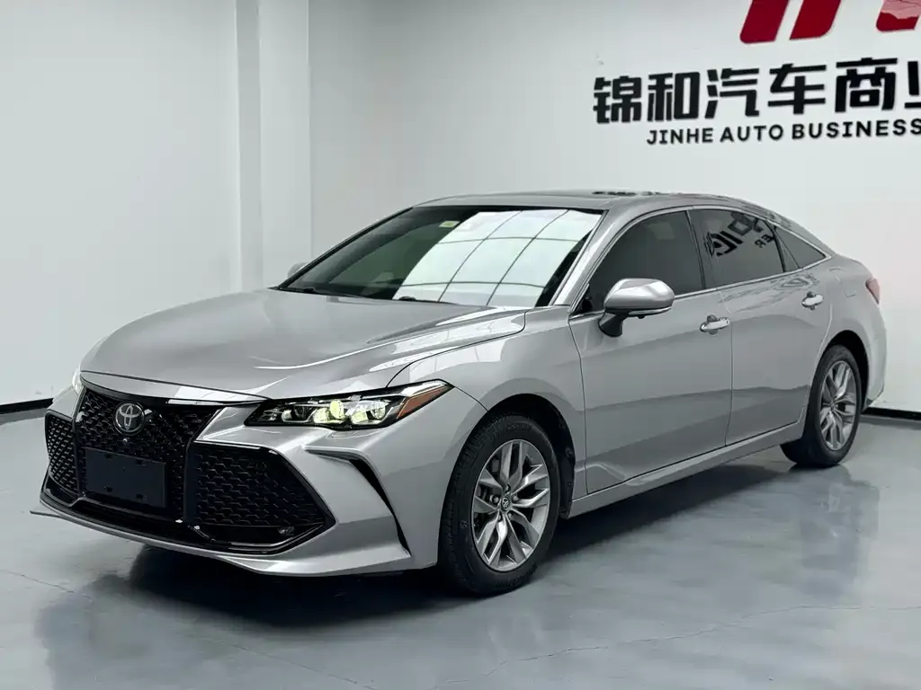 Toyota Avalon 2021 из CN, фото 1