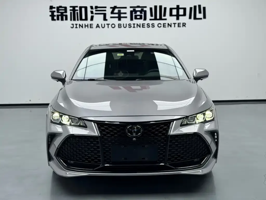 Toyota Avalon 2021 из CN, фото 2
