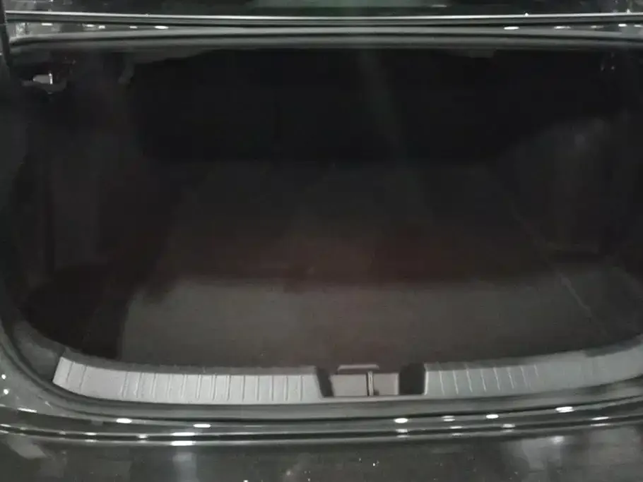 Volkswagen Sagitar 2024 из CN, фото 3