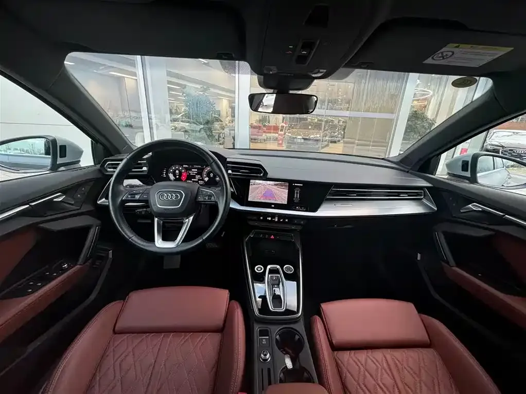Audi A3 2024 из CN, фото 3