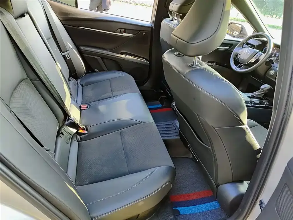 Toyota Camry 2024 из CN, фото 10