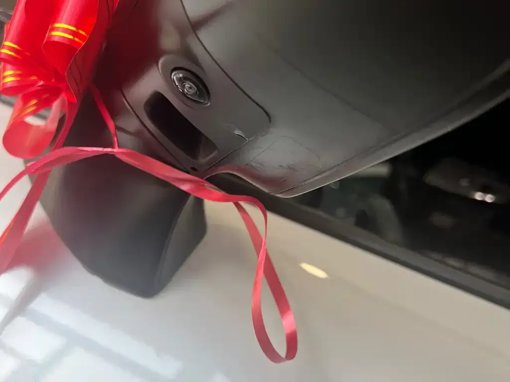 Toyota Sienna 2024 из CN, фото 3
