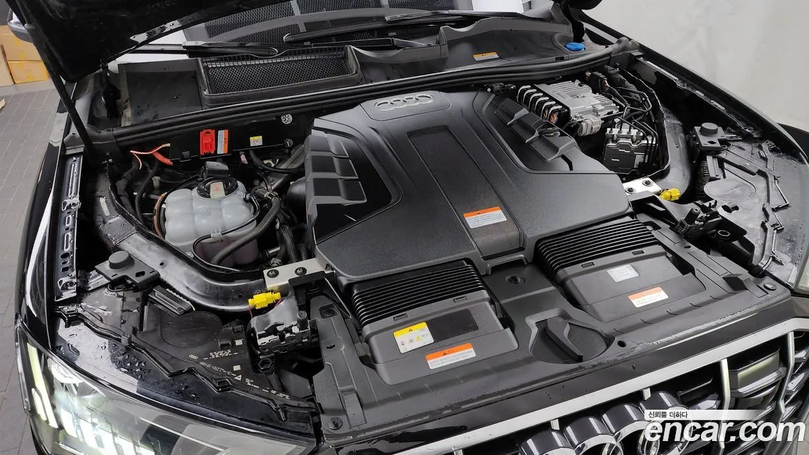 Audi Q7 2023 из KR, фото 8