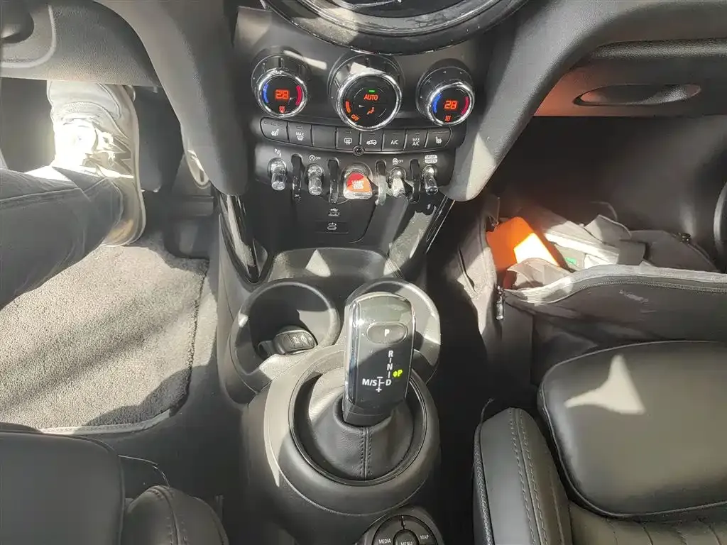 MINI JCW (John Cooper Works) 2023 из CN, фото 4