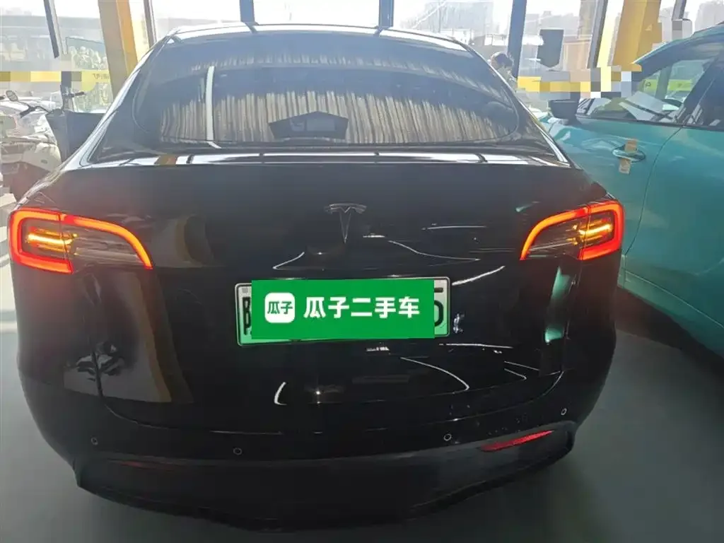 Tesla Model Y 2021 из CN, фото 3