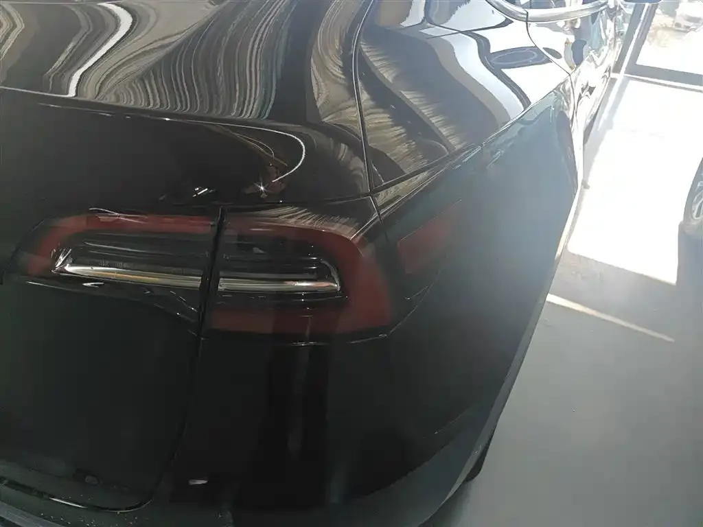 Tesla Model Y 2021 из CN, фото 4