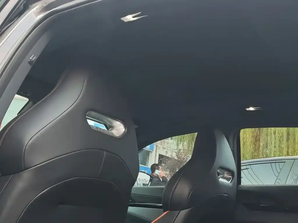 Changan UNI-V 2023 из CN, фото 5