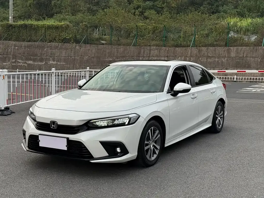 Honda Civic 2023 из CN, фото 1